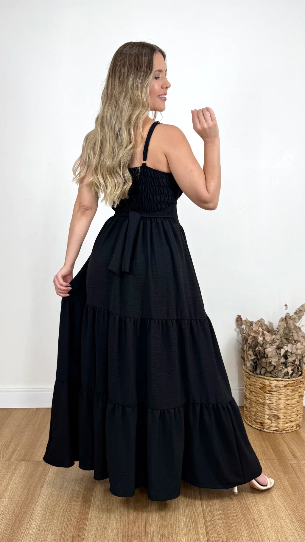 VESTIDO QUEZIA LISO (VÁRIAS CORES DISPONÍVEIS)