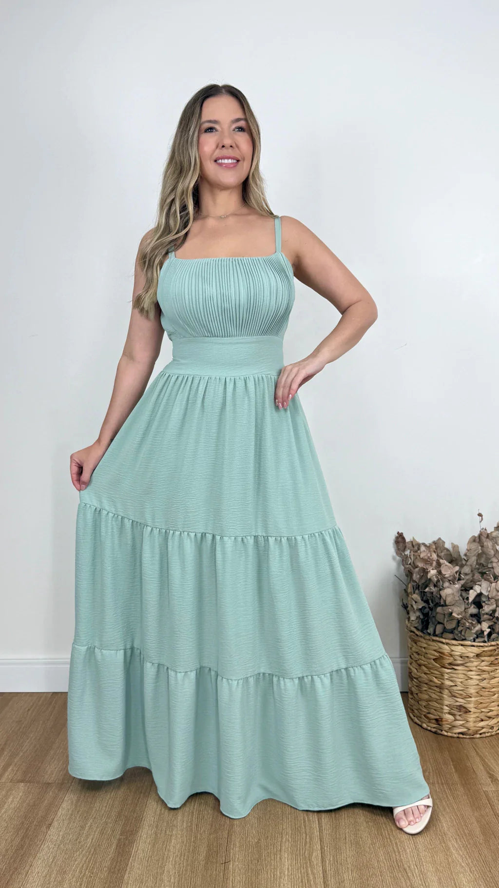 VESTIDO QUEZIA LISO (VÁRIAS CORES DISPONÍVEIS)