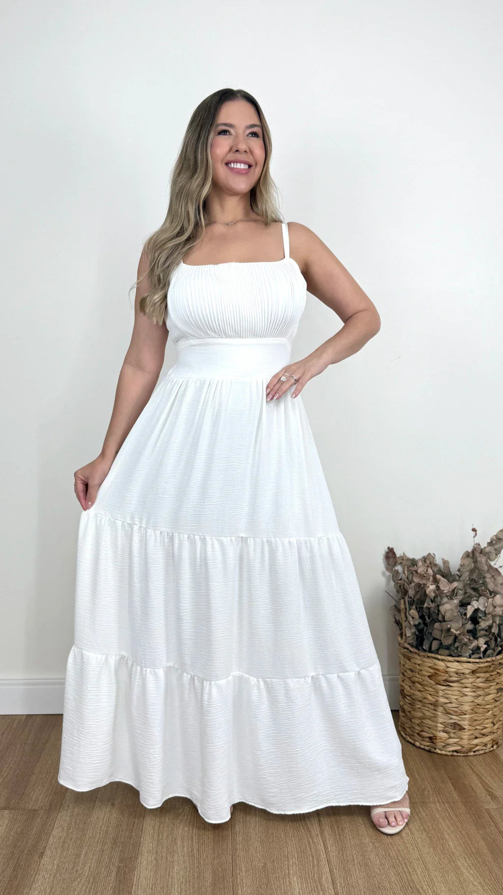 VESTIDO QUEZIA LISO (VÁRIAS CORES DISPONÍVEIS)