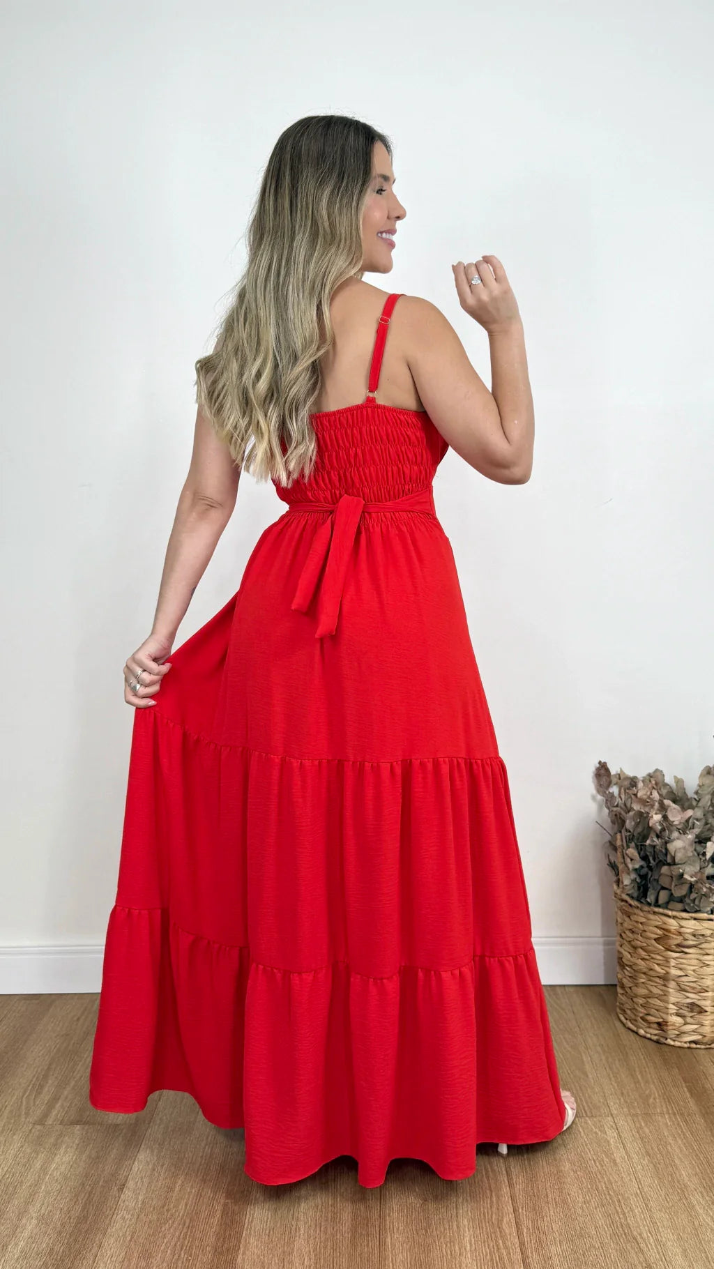 VESTIDO QUEZIA LISO (VÁRIAS CORES DISPONÍVEIS)